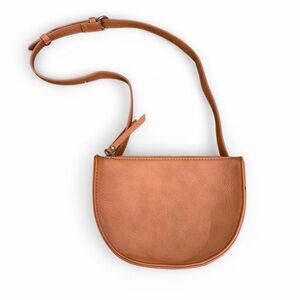 Universal Thread Tan Crossbody Bag